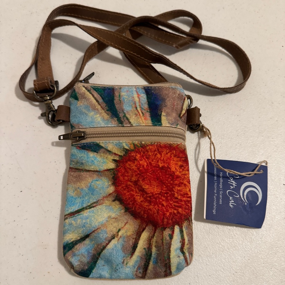 Cott N Curls Daisy Coin Purse Flower Bag Zipper 8x5 Cotton Leather Beach Summer